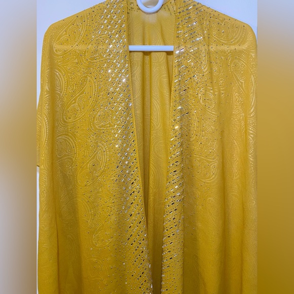Yellow Paisley Shawl with Rhinestone Accents - Picture 3 of 3